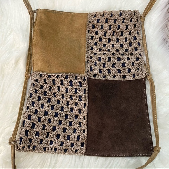 Wilson’s Leather | Vintage Hippie Crossbody Bag - Picture 3 of 4